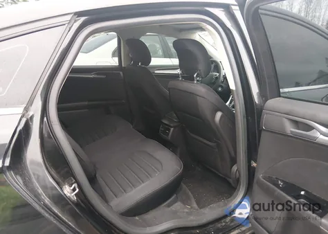 2013 Ford Fusion Se z USA, uszkodzony, nr VIN 3FA6P0HR5DR205723